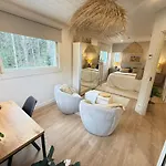 Ihana House Apartment *